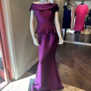 Frascara evening gown - size 6 - grape